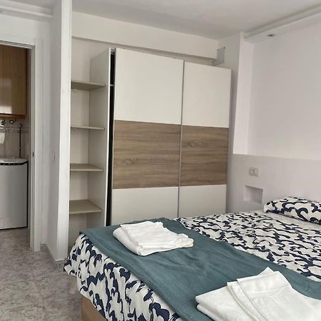 Giovina Living Av Suecia 150M From Beach Лос Кристианос Екстериор снимка